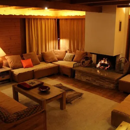 شاليه Ideally Located Splendid Chalet In The Swiss Alps غريون